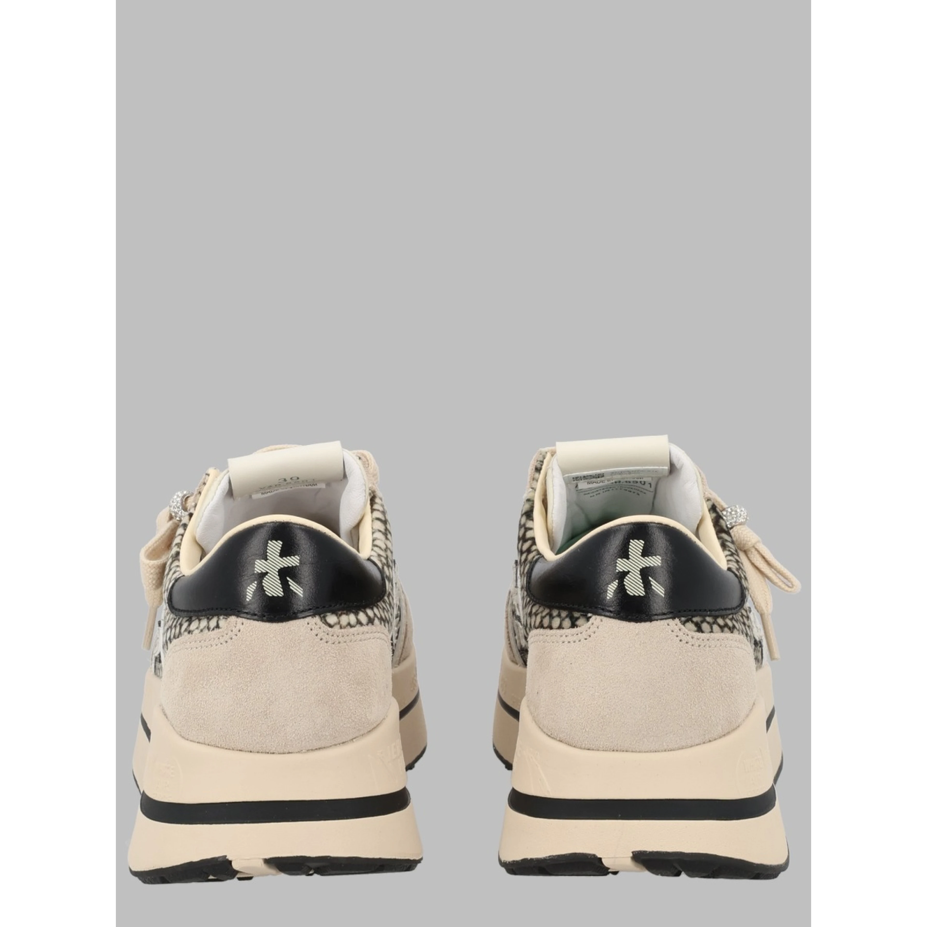 Sneaker "Bethcoin 8501"
