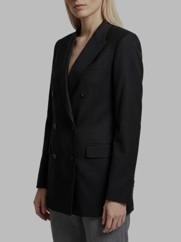 Double-breasted Jasmine jacket alternative