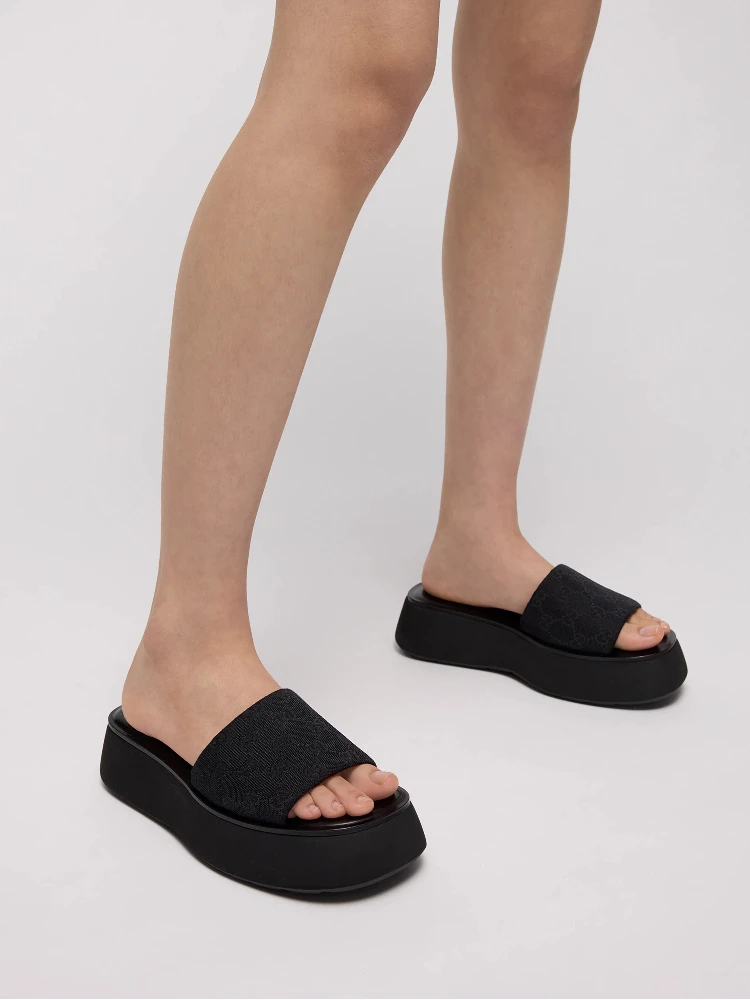 Gucci Sandals alternative