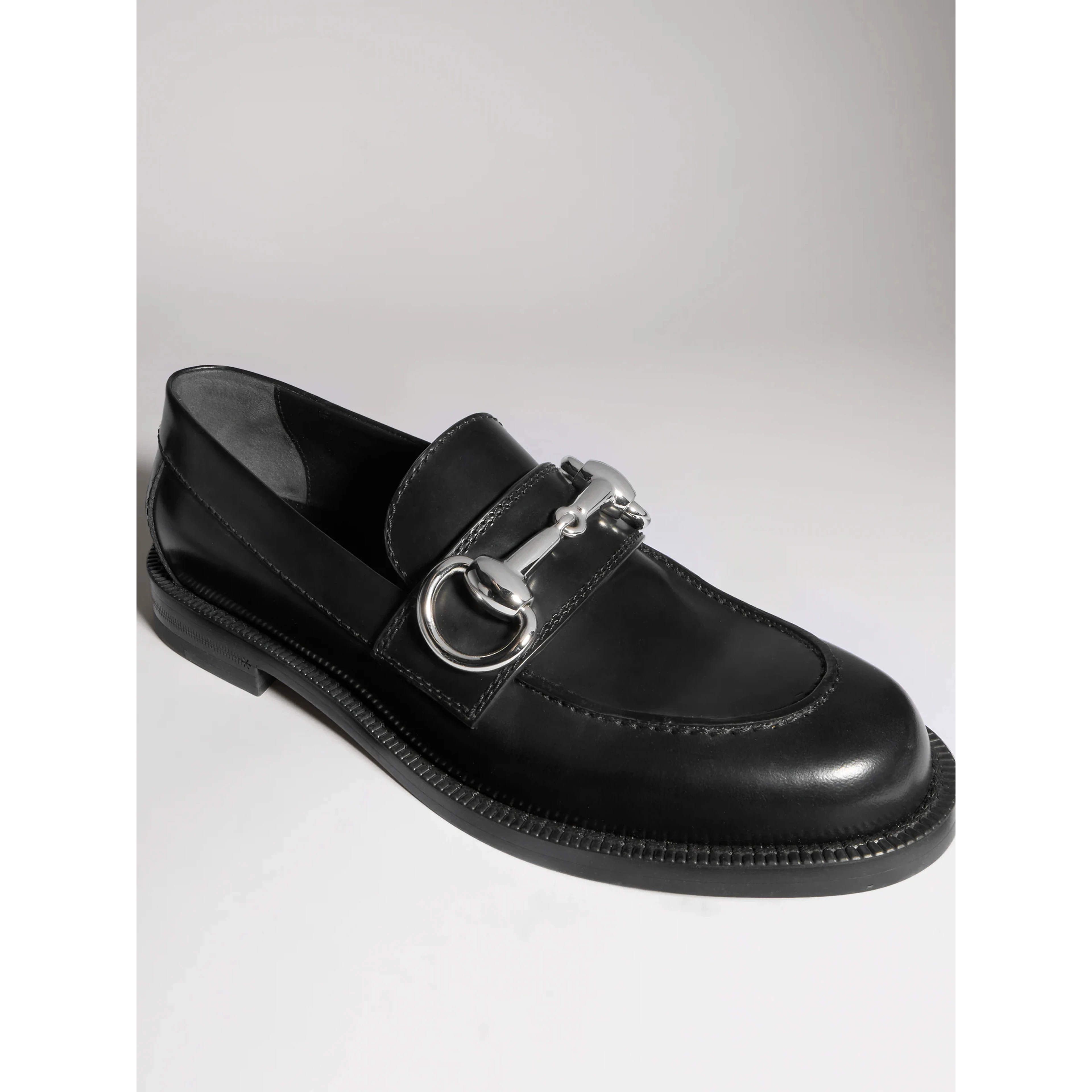 Gucci Flat shoes
