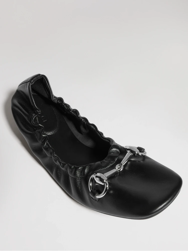 Gucci Flat shoes