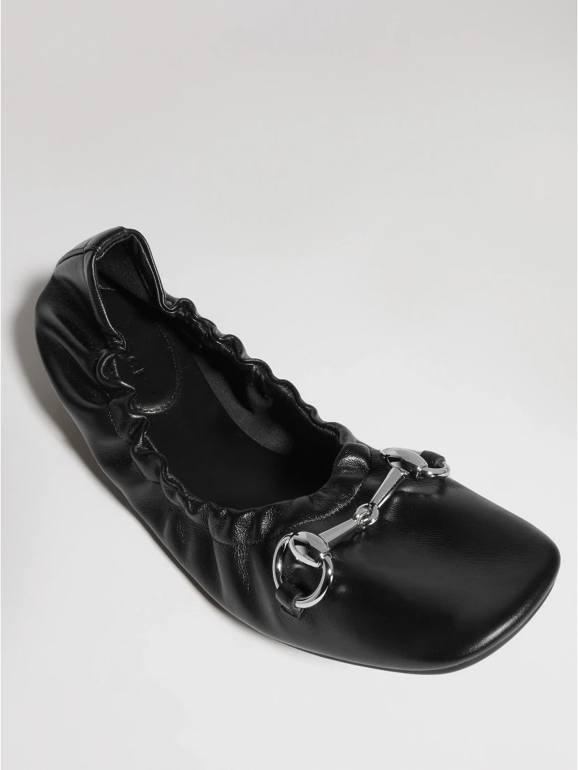 Gucci Flat shoes