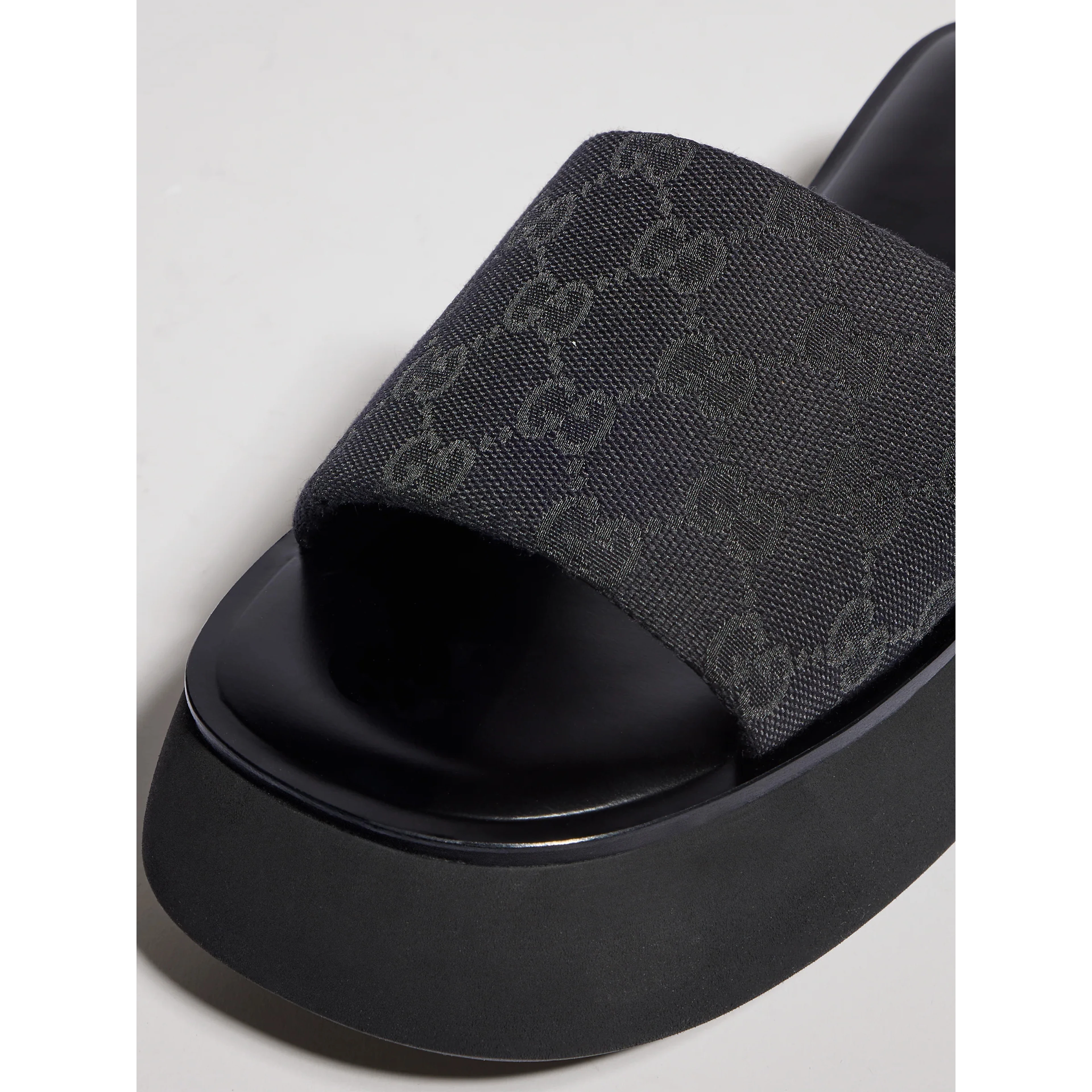 Gucci Sandals