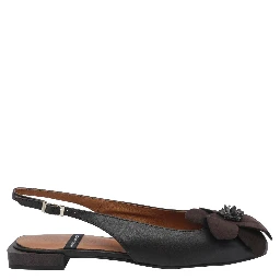 ANGEL ALARCON With Heel