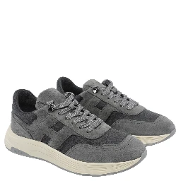 HOGAN Sneakers