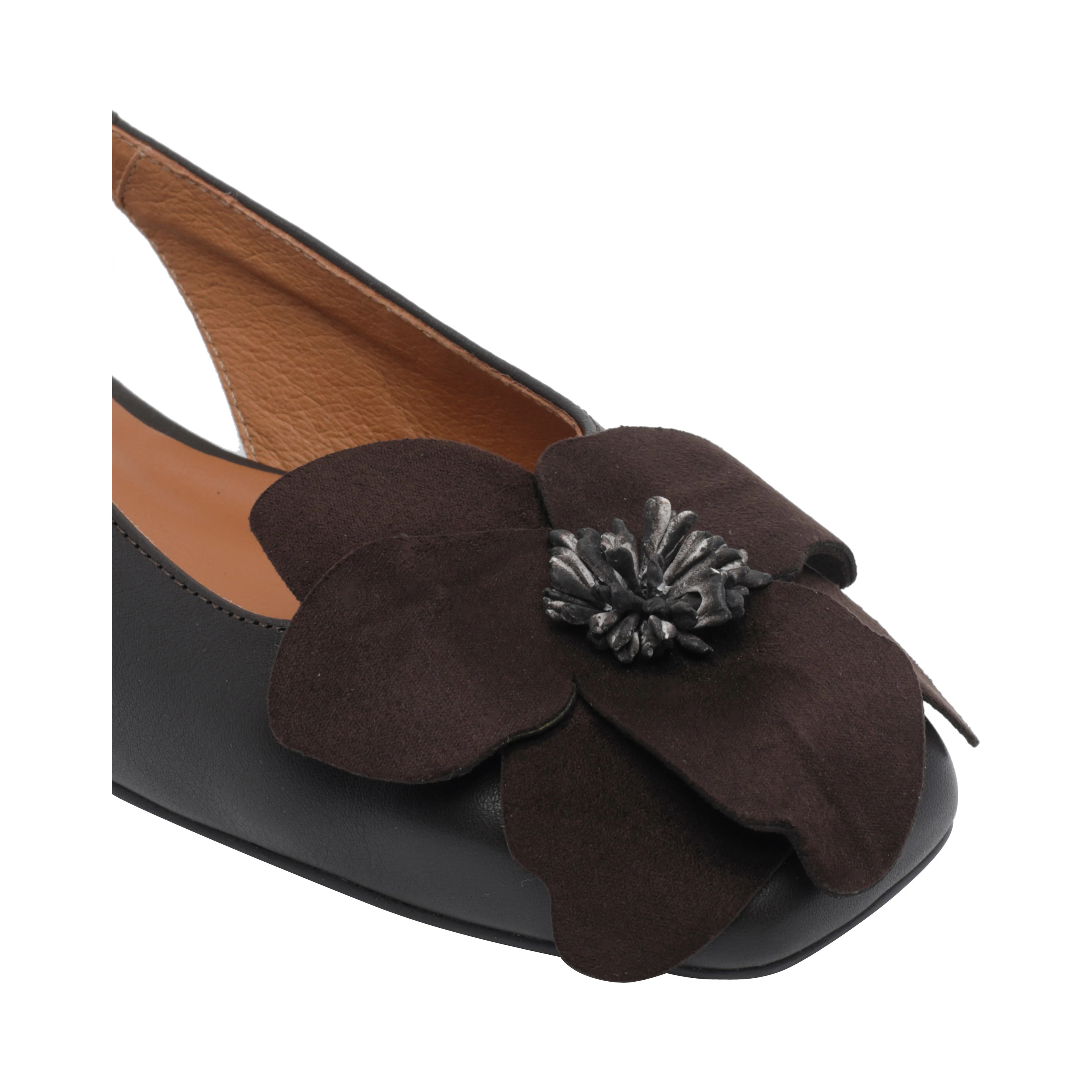 ANGEL ALARCON With Heel