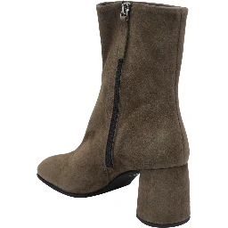 POEVE Boots