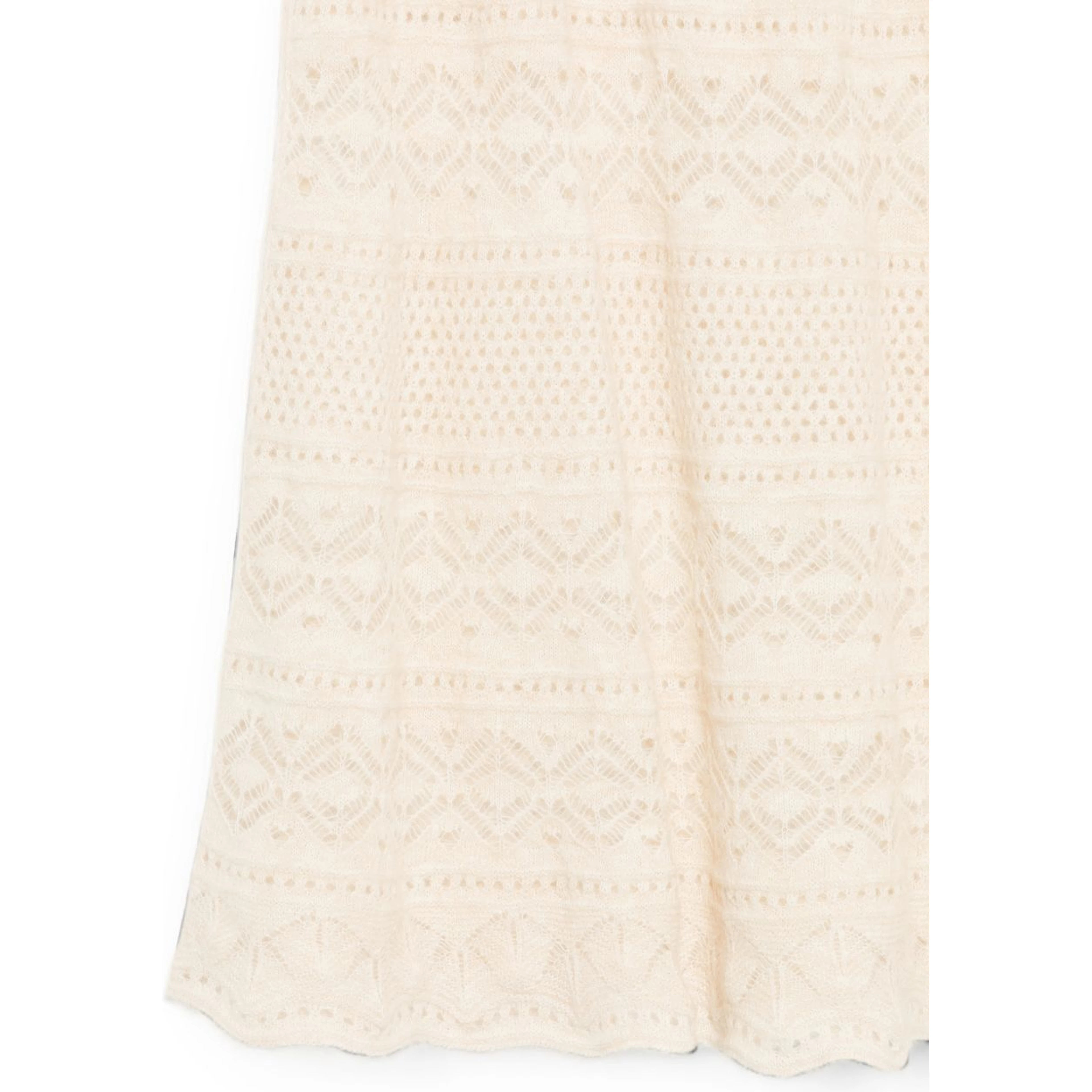 D EXTERIOR Skirts