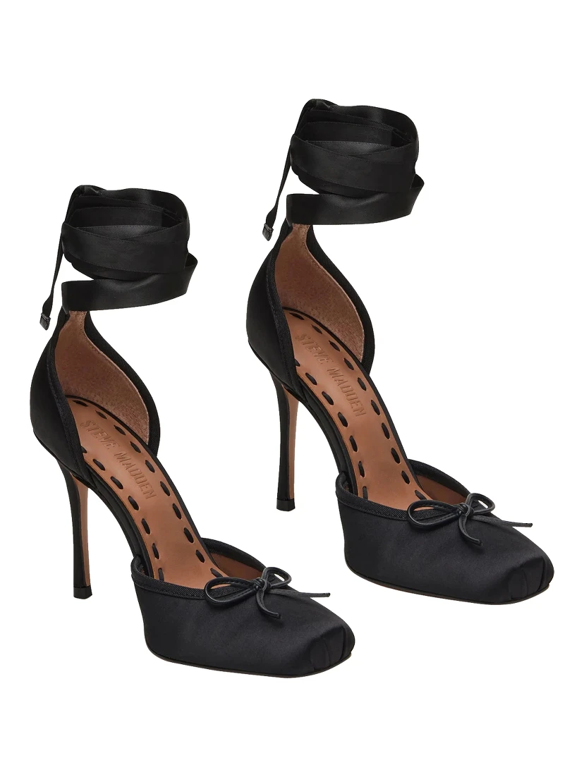 Steve Madden With Heel Black