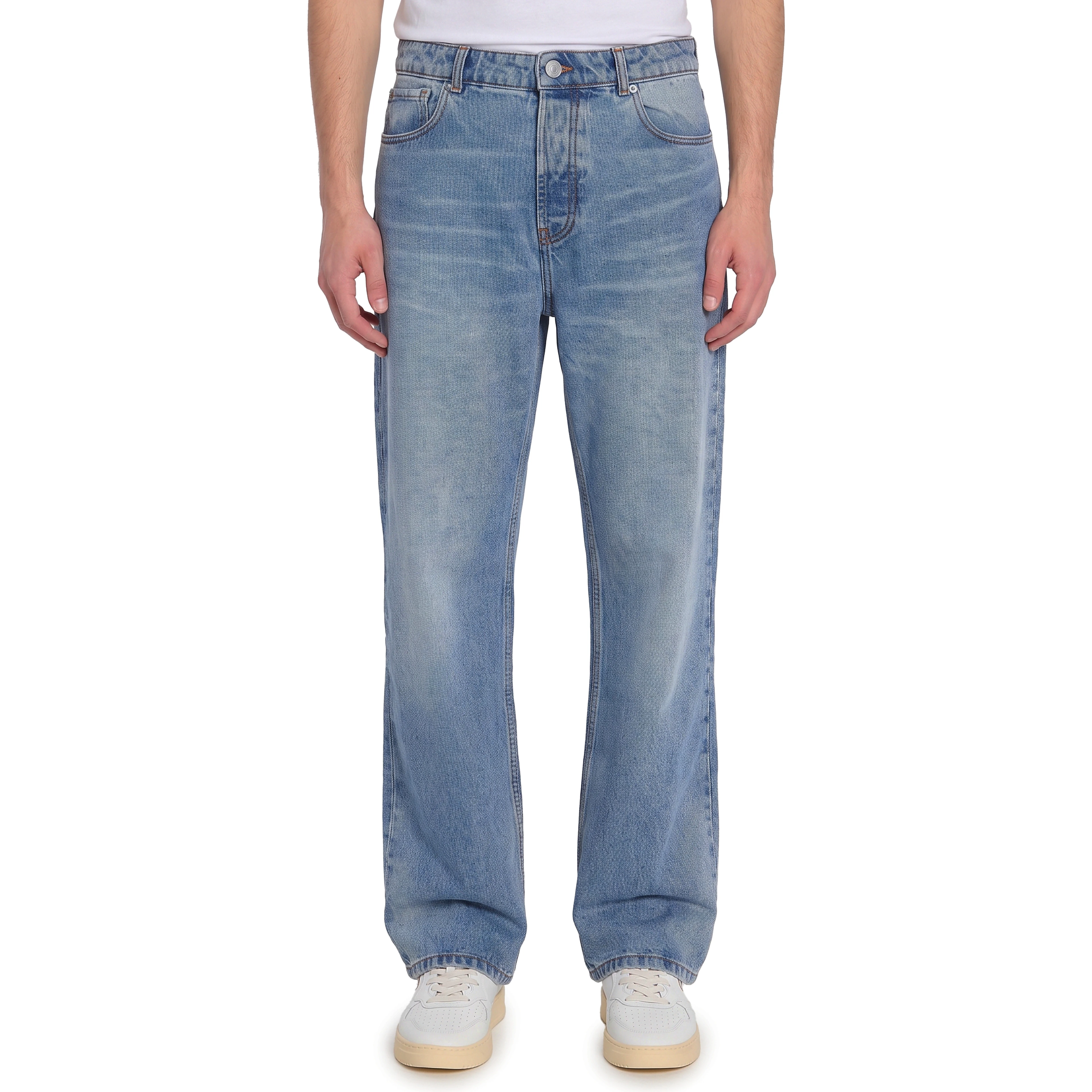 Wide-leg jeans