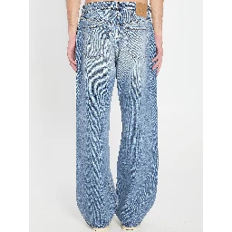 Wide-leg jeans