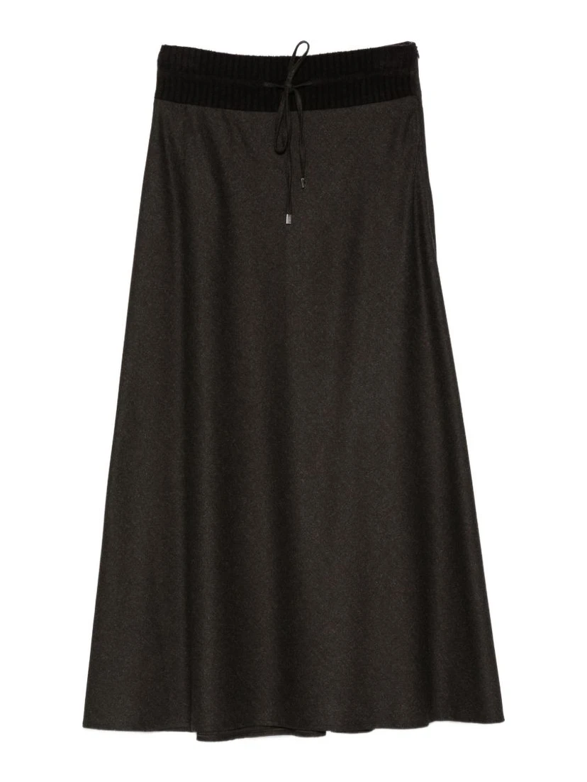 D EXTERIOR Skirts