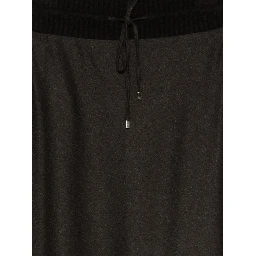 D EXTERIOR Skirts
