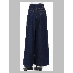 Jeans a zampa dalla vestibilità comoda