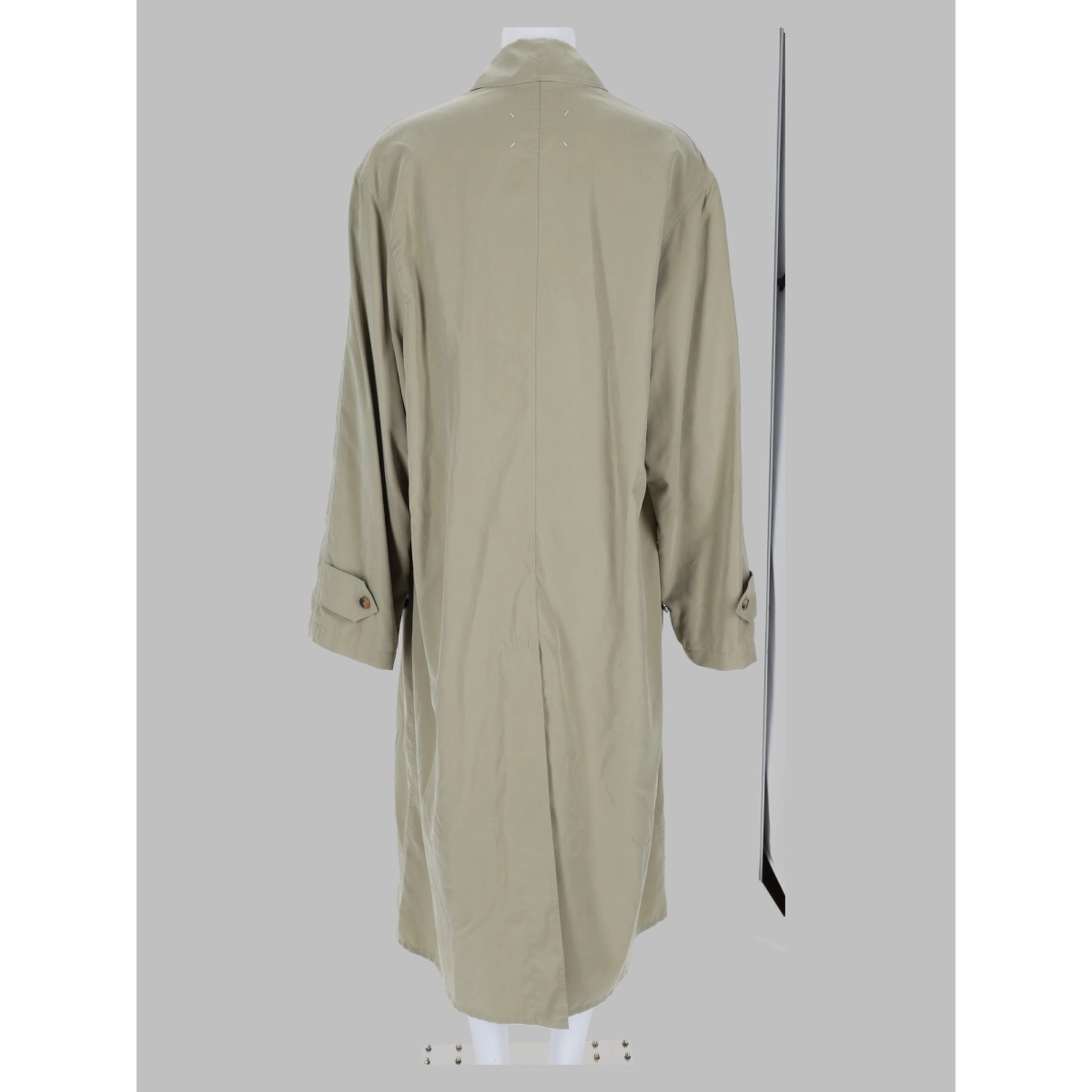 SINGLE-BREASTED TRENCH COAT