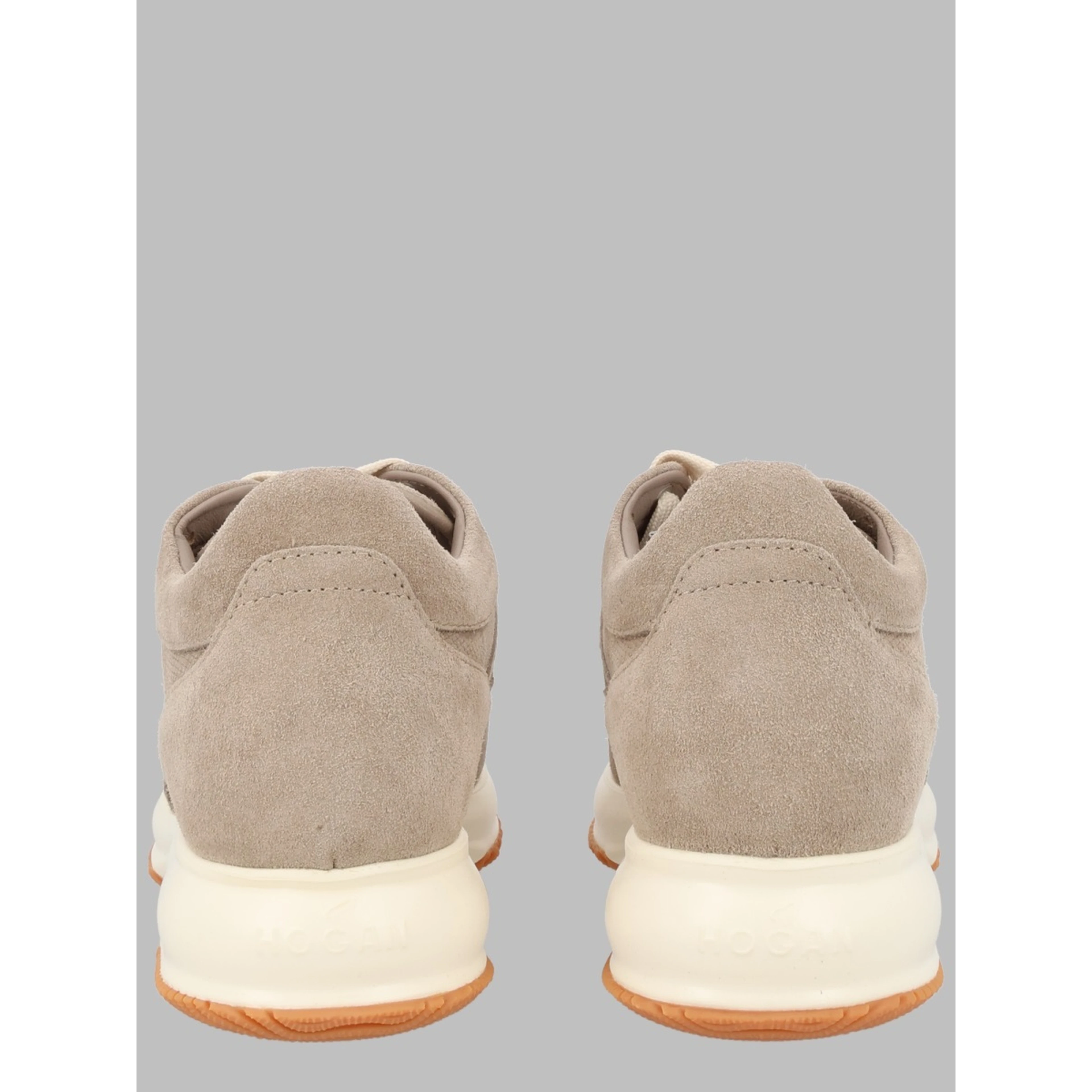 Sneaker "Interactive"