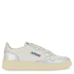 MEDALIST LOW SNEAKER