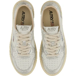 MEDALIST LOW SNEAKER