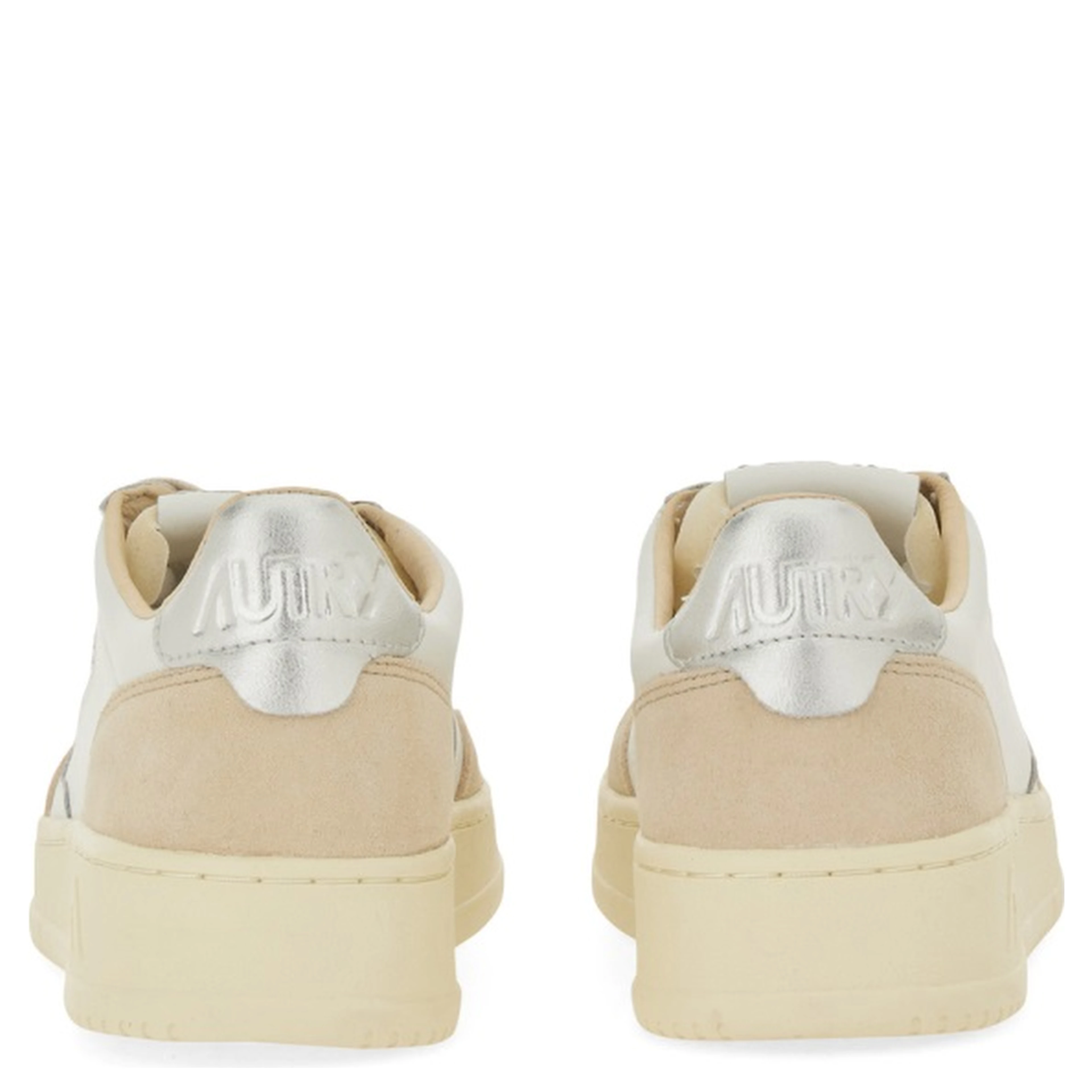 MEDALIST LOW SNEAKER