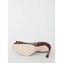 Belle Vivier Trompette pumps