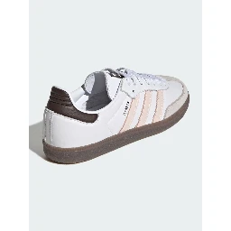 Adidas Sneakers