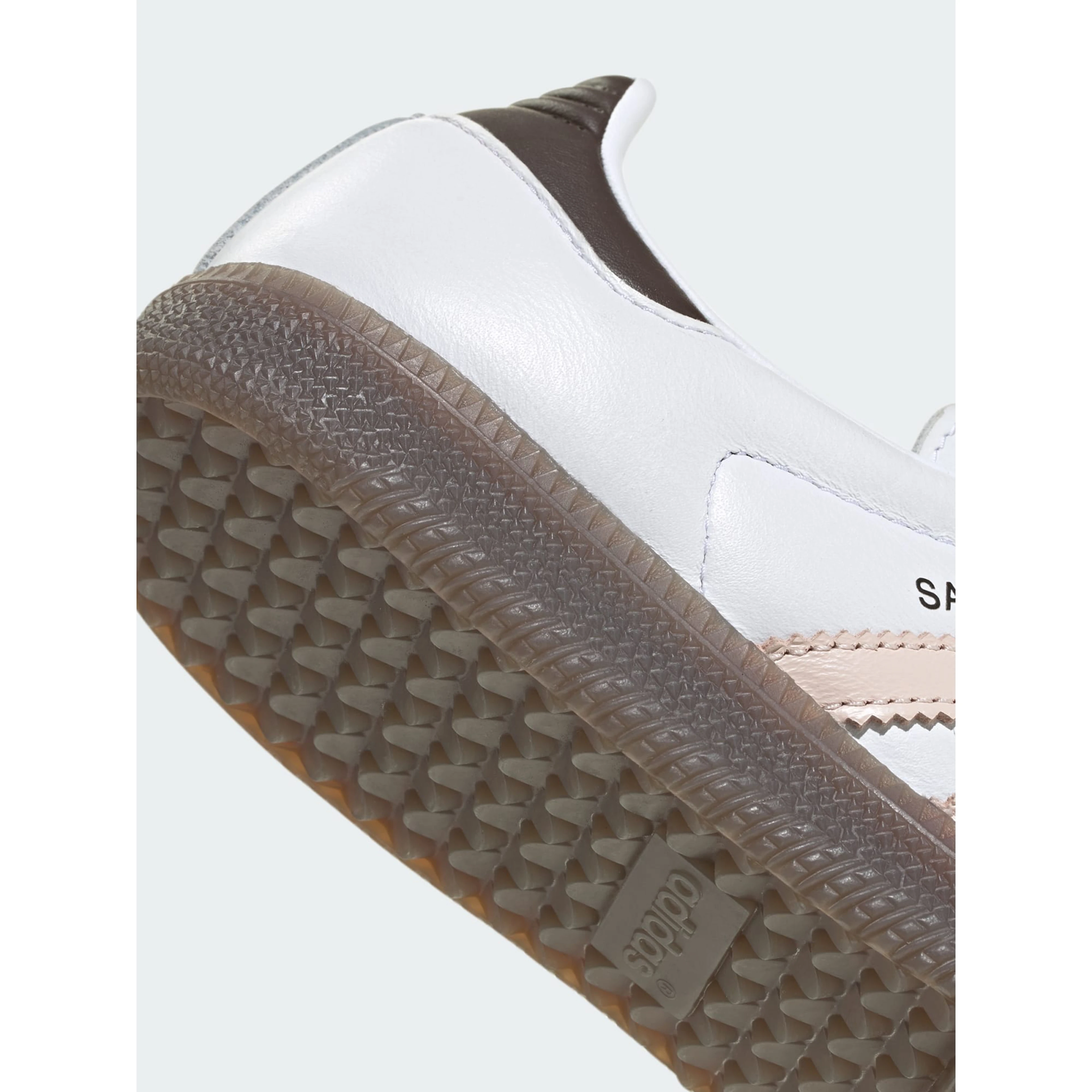 Adidas Sneakers