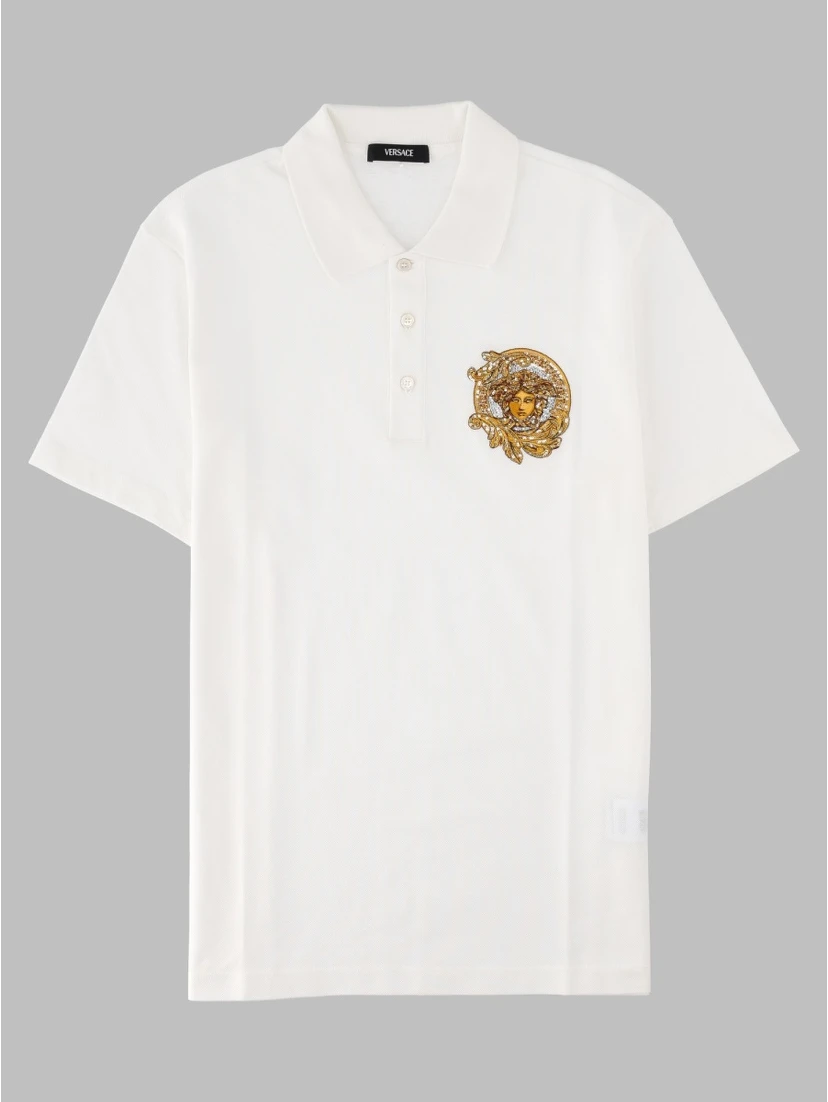 polo con logo