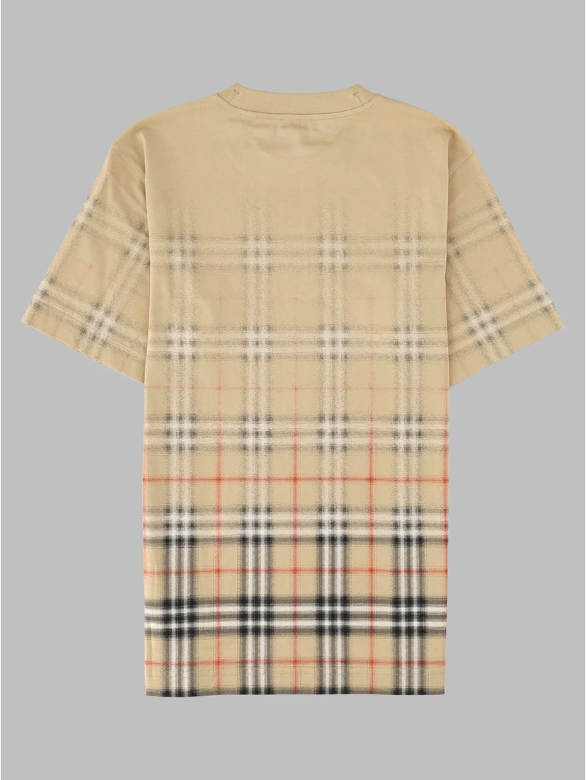 t-shirt con stampa check