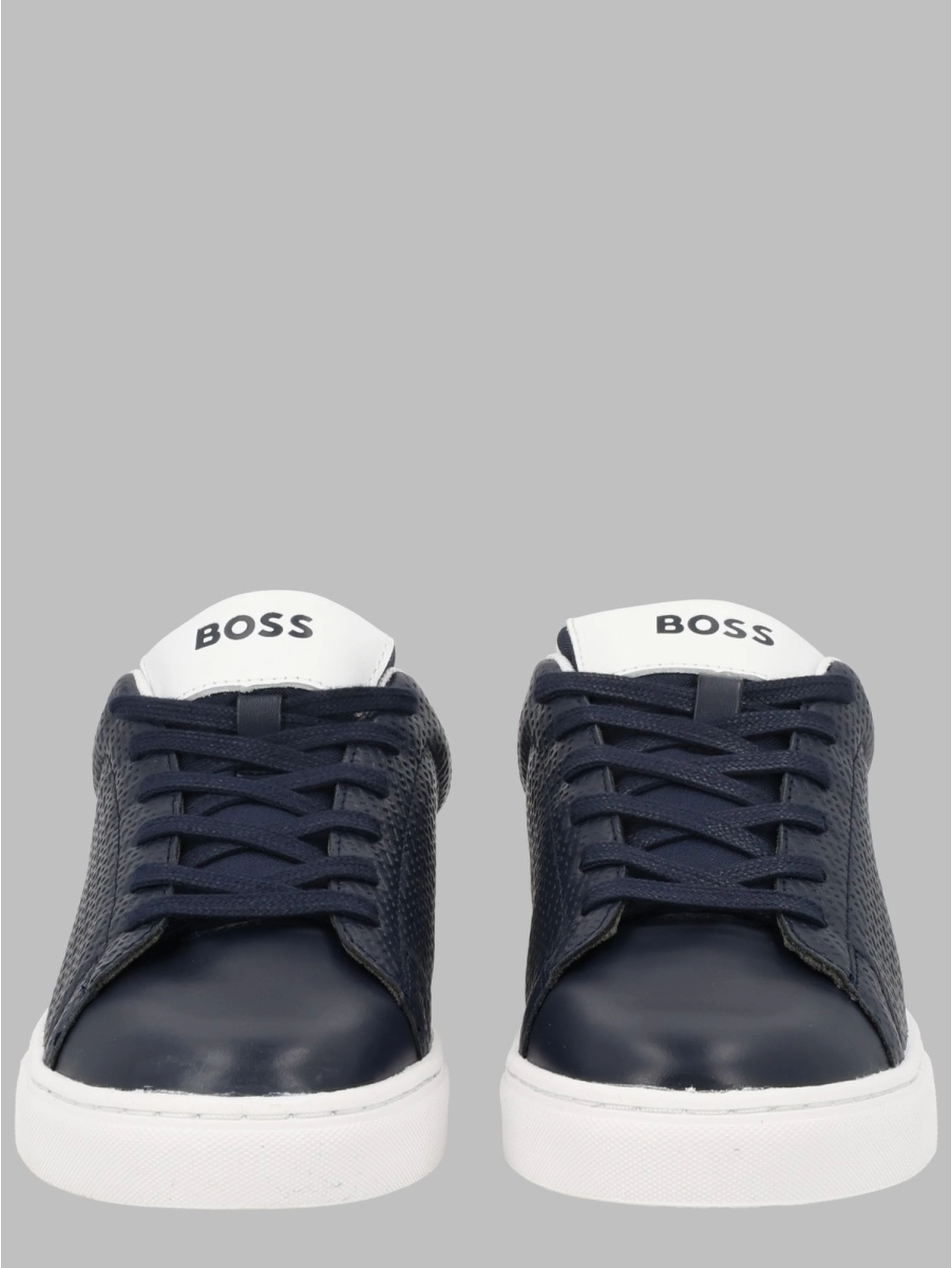 SNEAKER CON LACCI