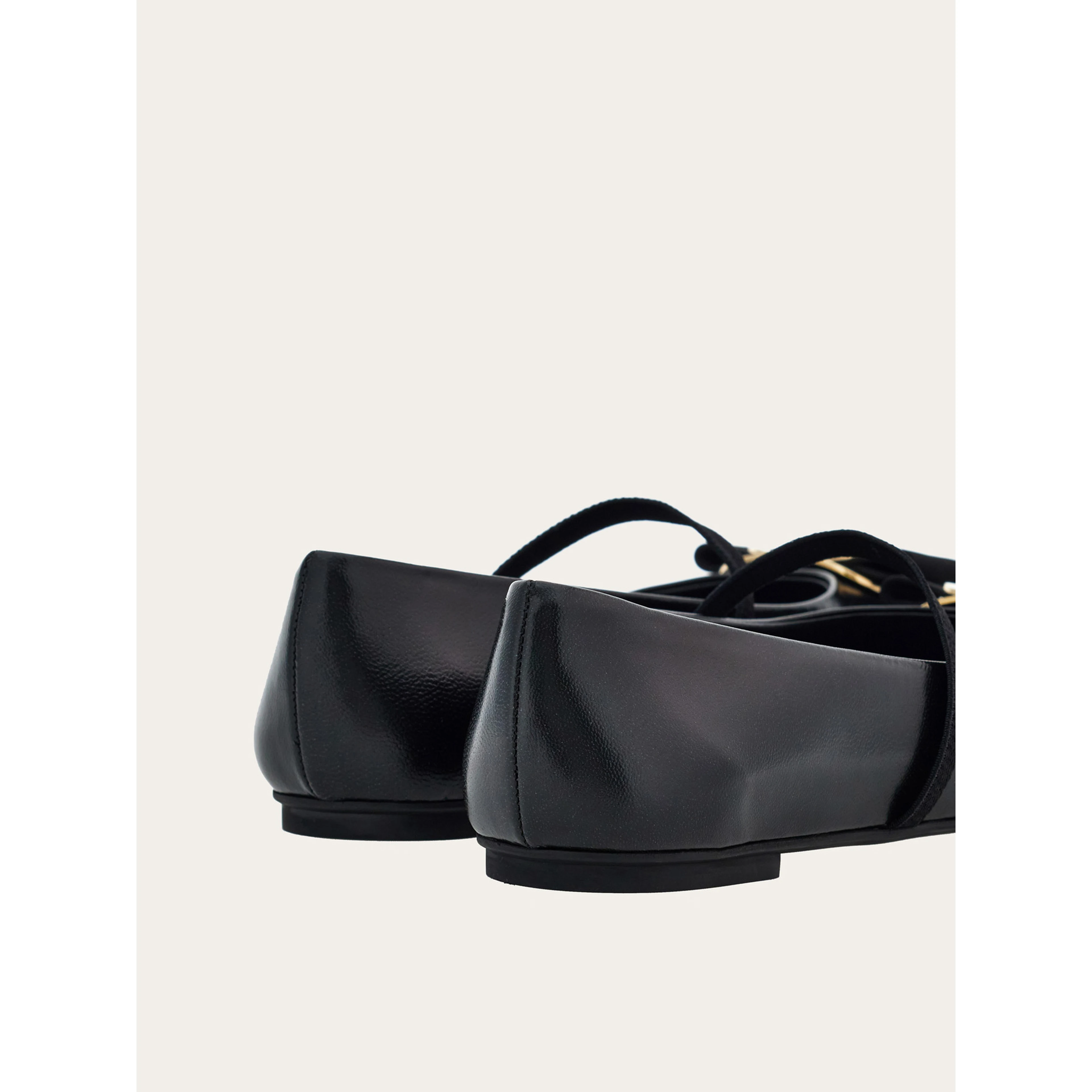 FERRAGAMO NEW VARA ballet flats