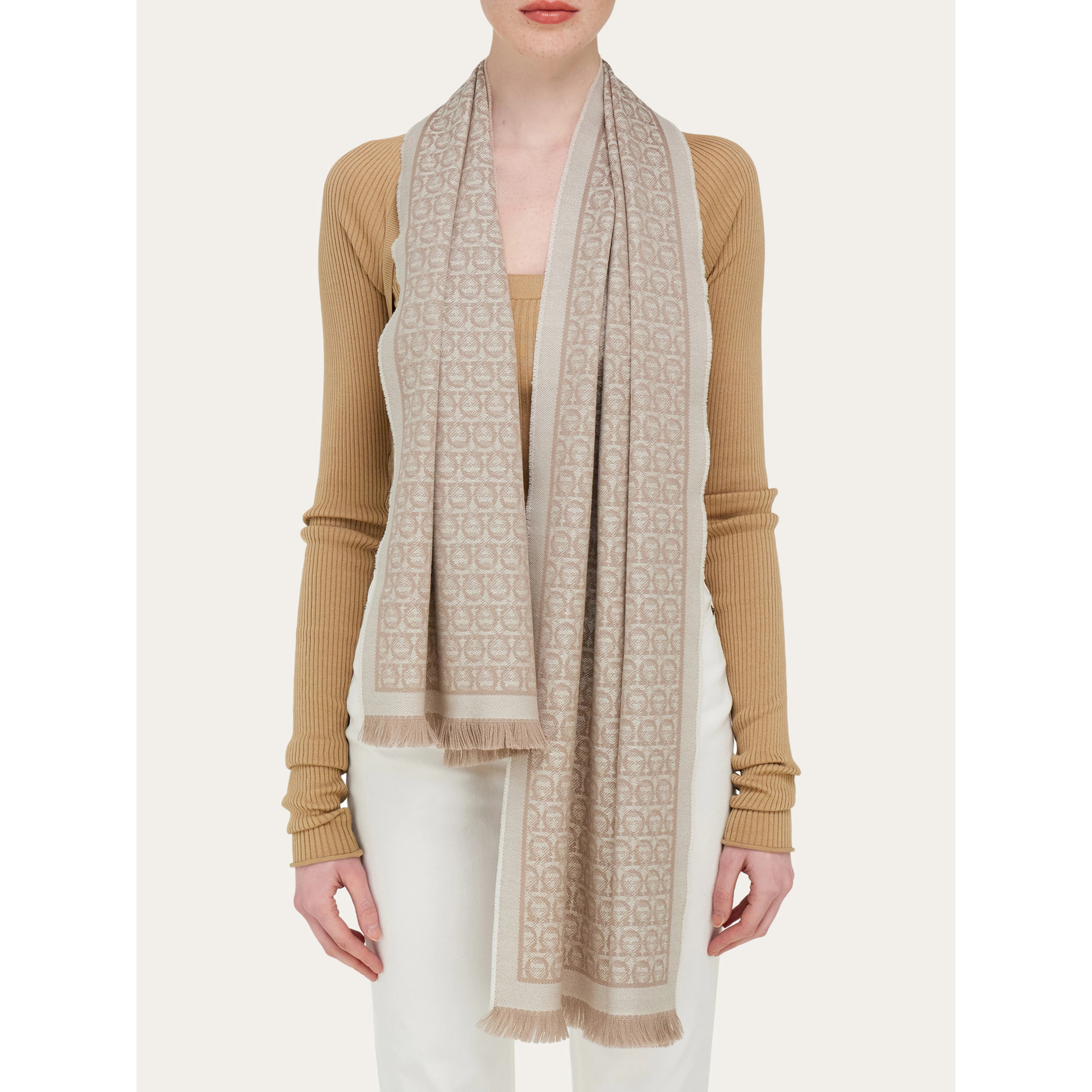 FERRAGAMO scarf