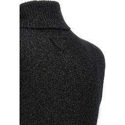 Black Cashmere Sleeveless Jacket