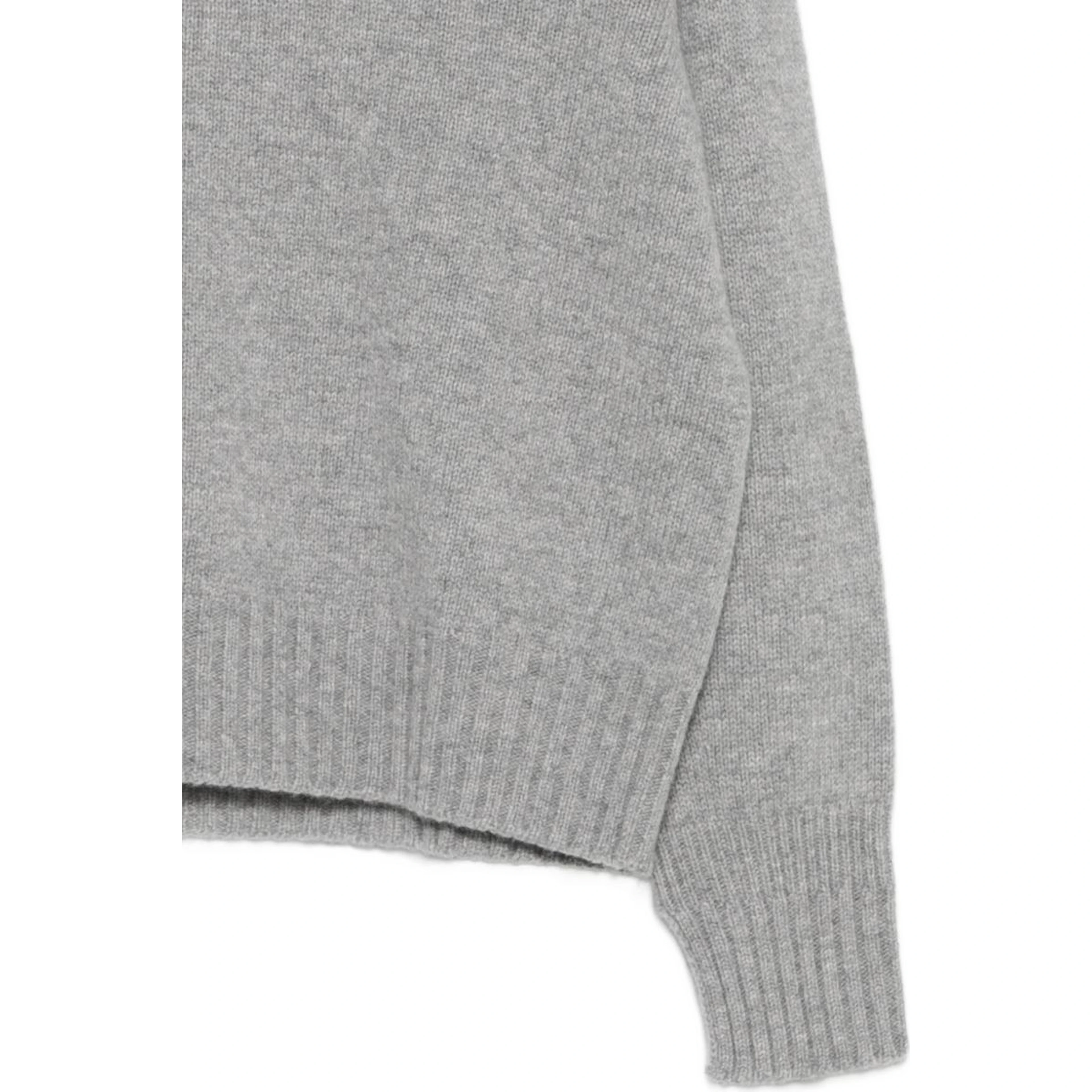 VANISE Sweaters