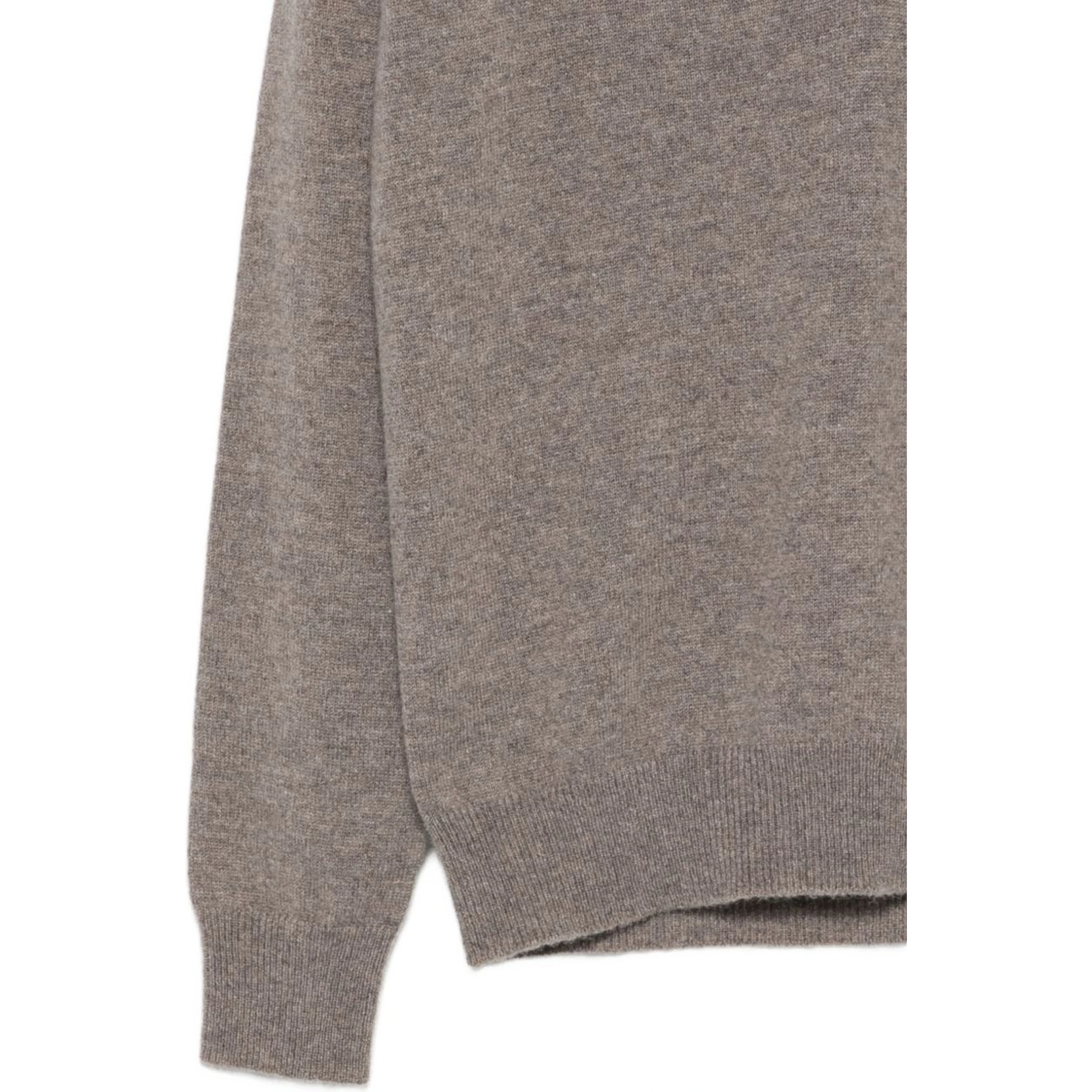 VANISE Sweaters