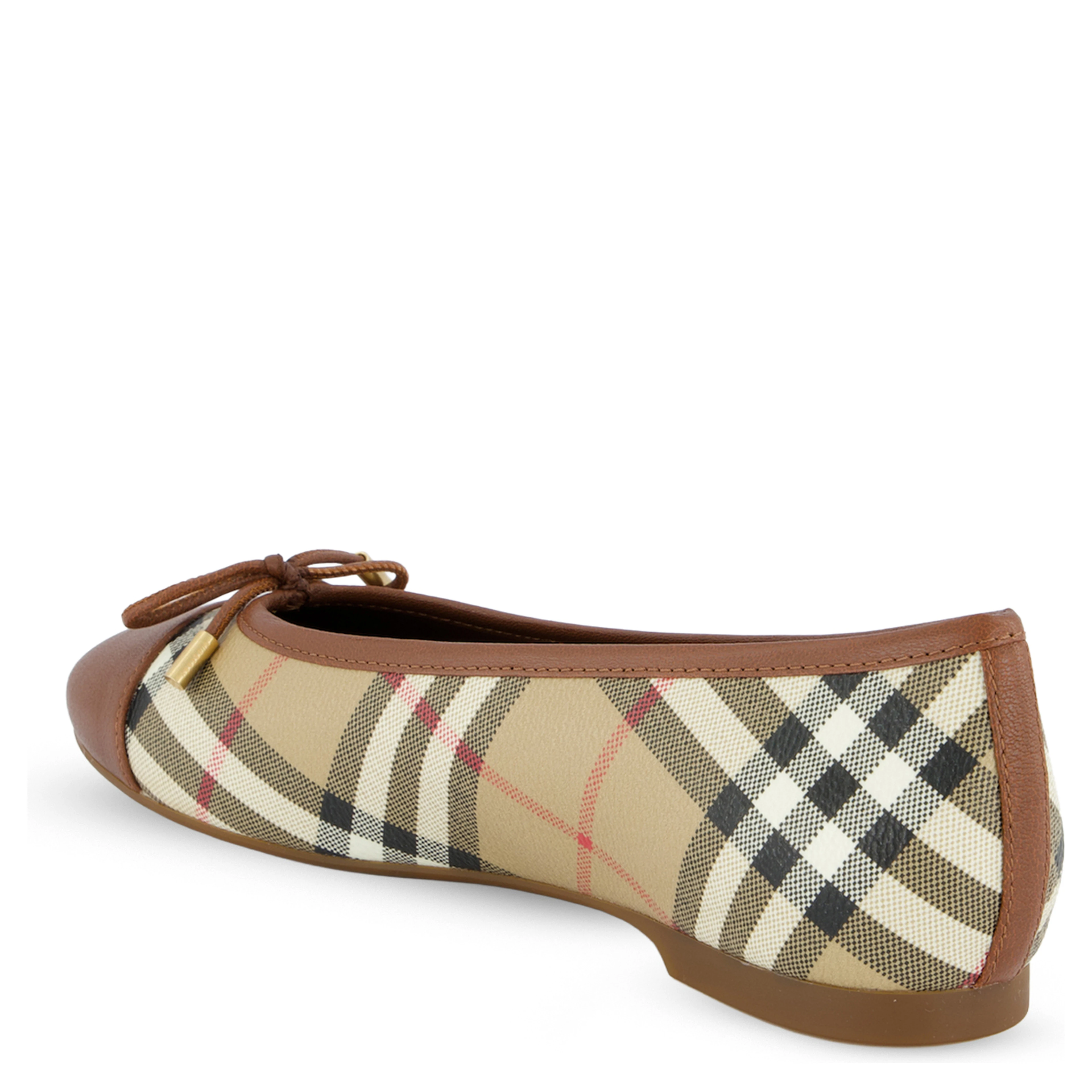 Burberry Flat shoes Beige