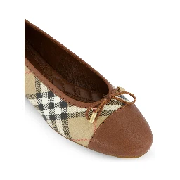 Burberry Flat shoes Beige