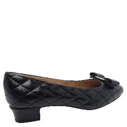 FERRAGAMO With Heel Black