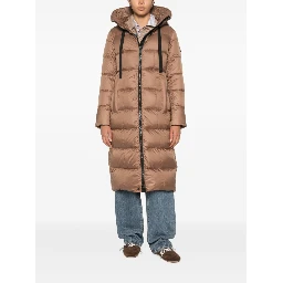 PEUTEREY Coats