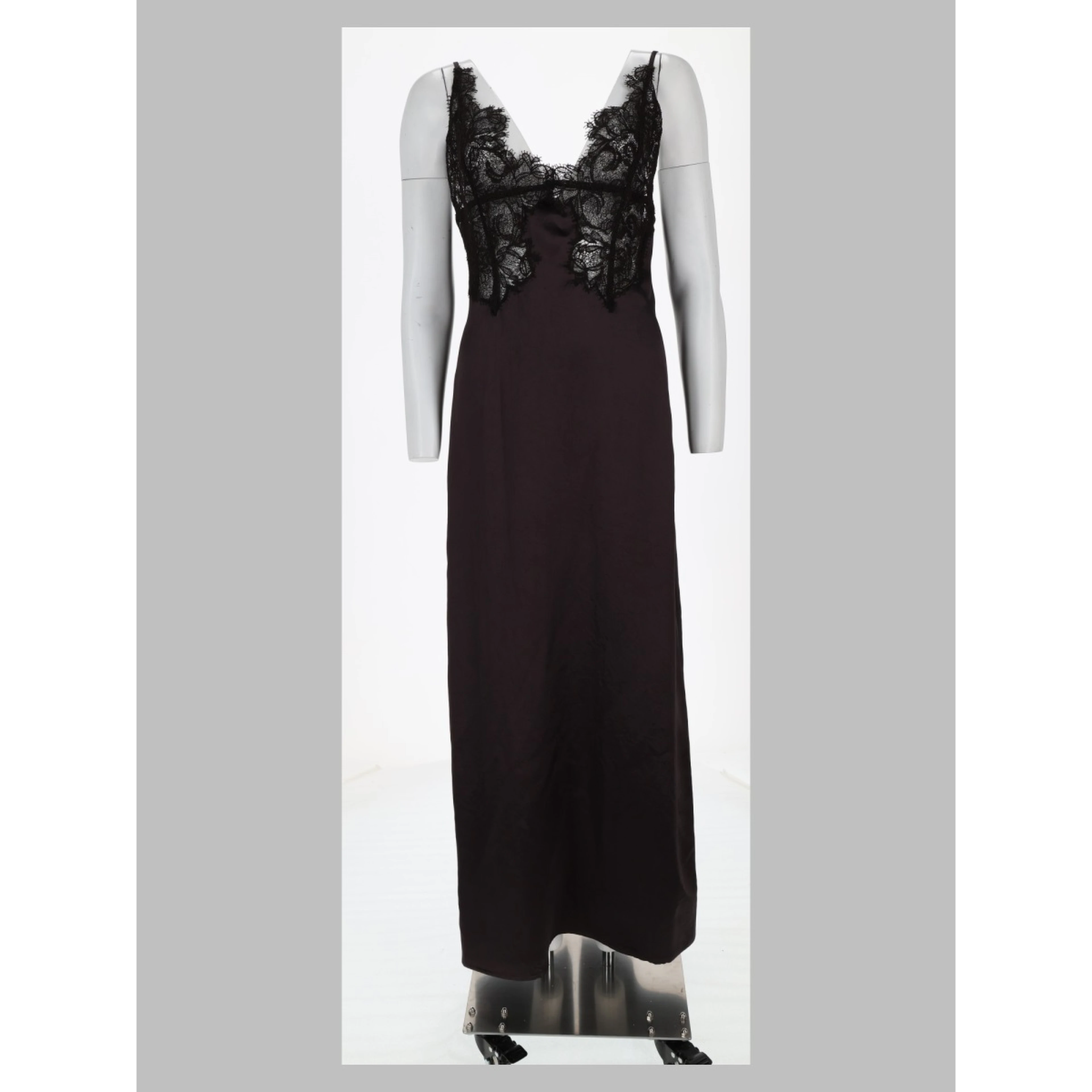 Abito in Satin con Inserto in Pizzo
