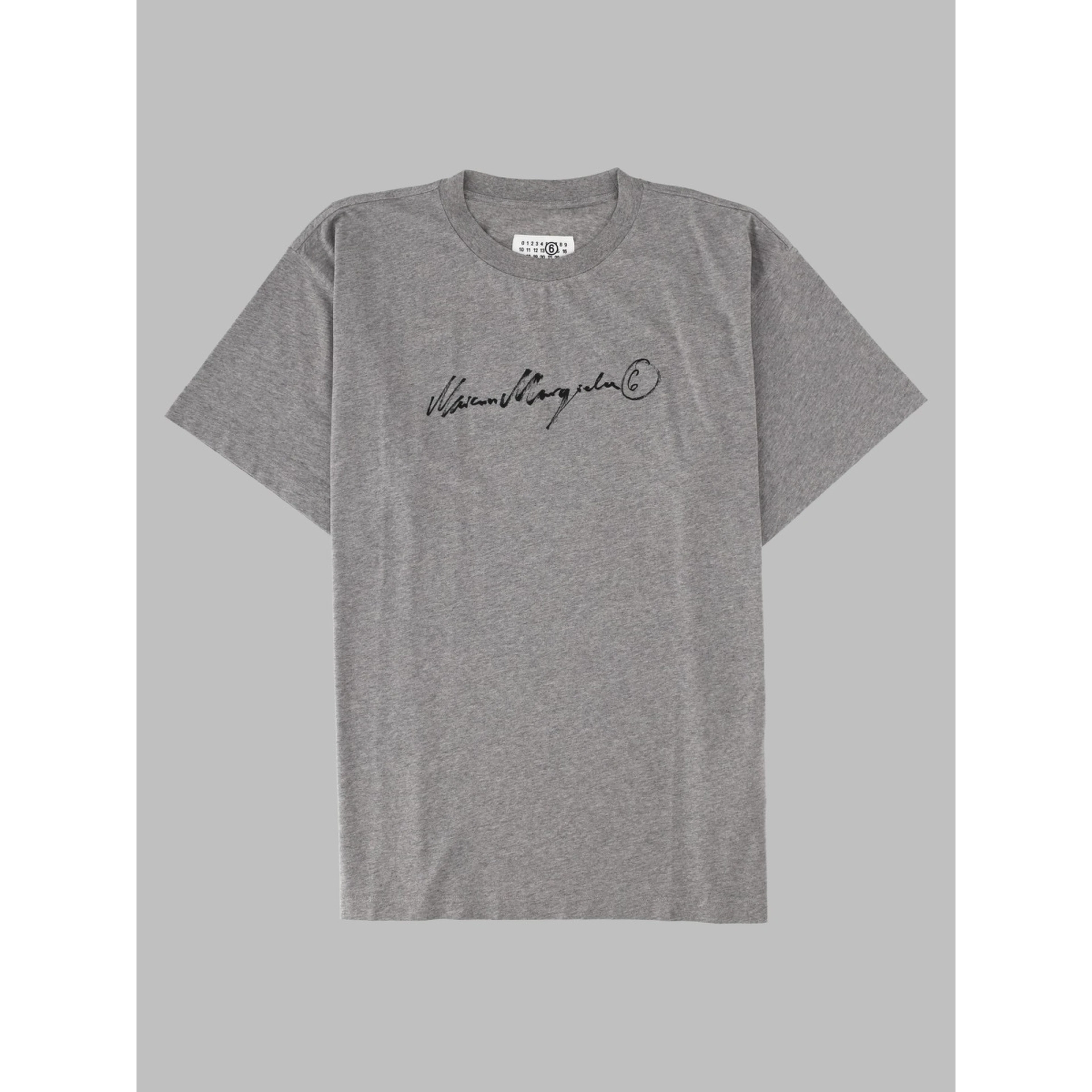t-shirt con logo