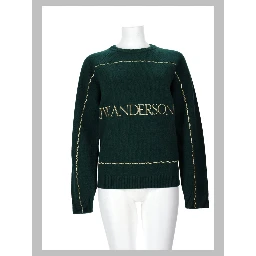 maglia con logo ricamato