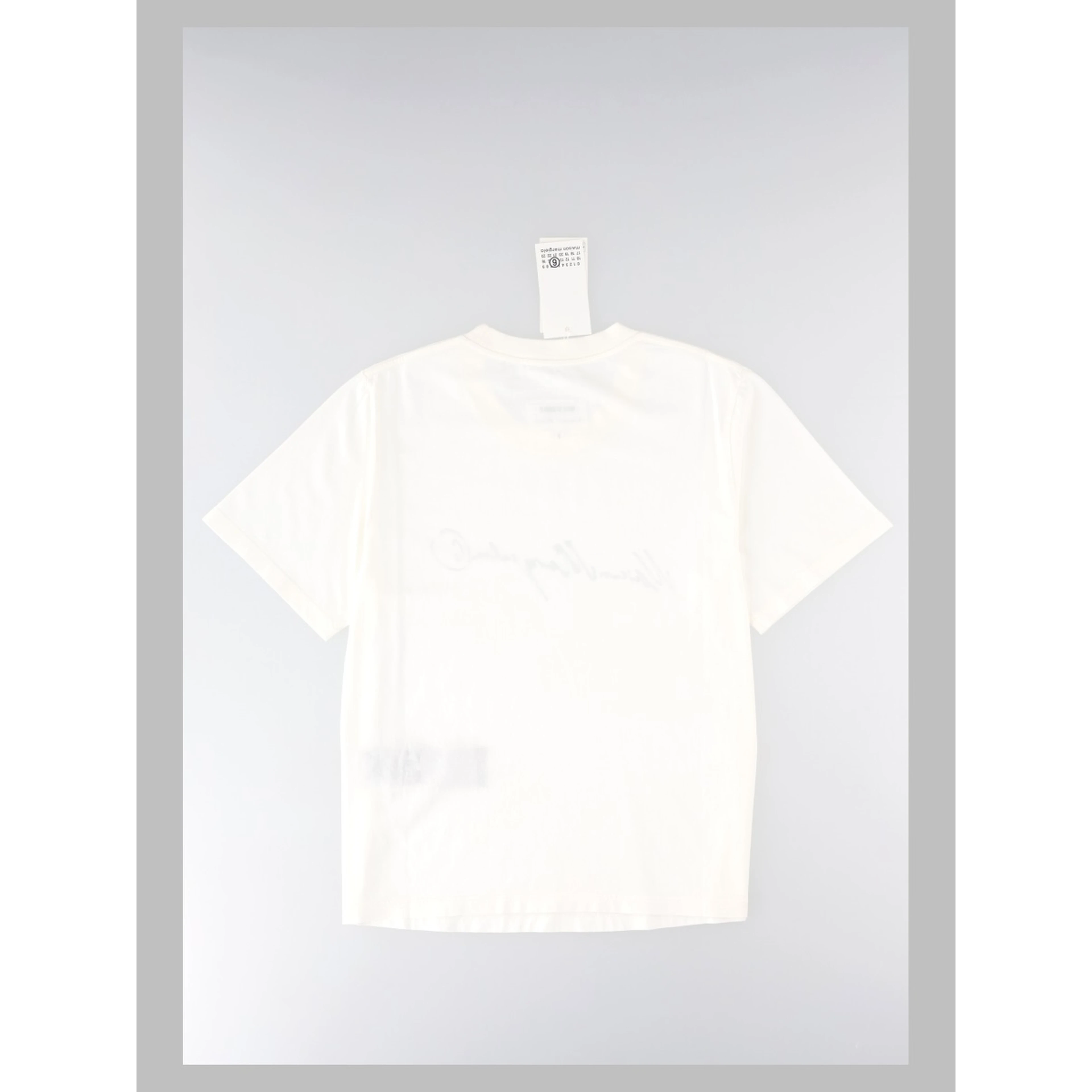 t-shirt con logo
