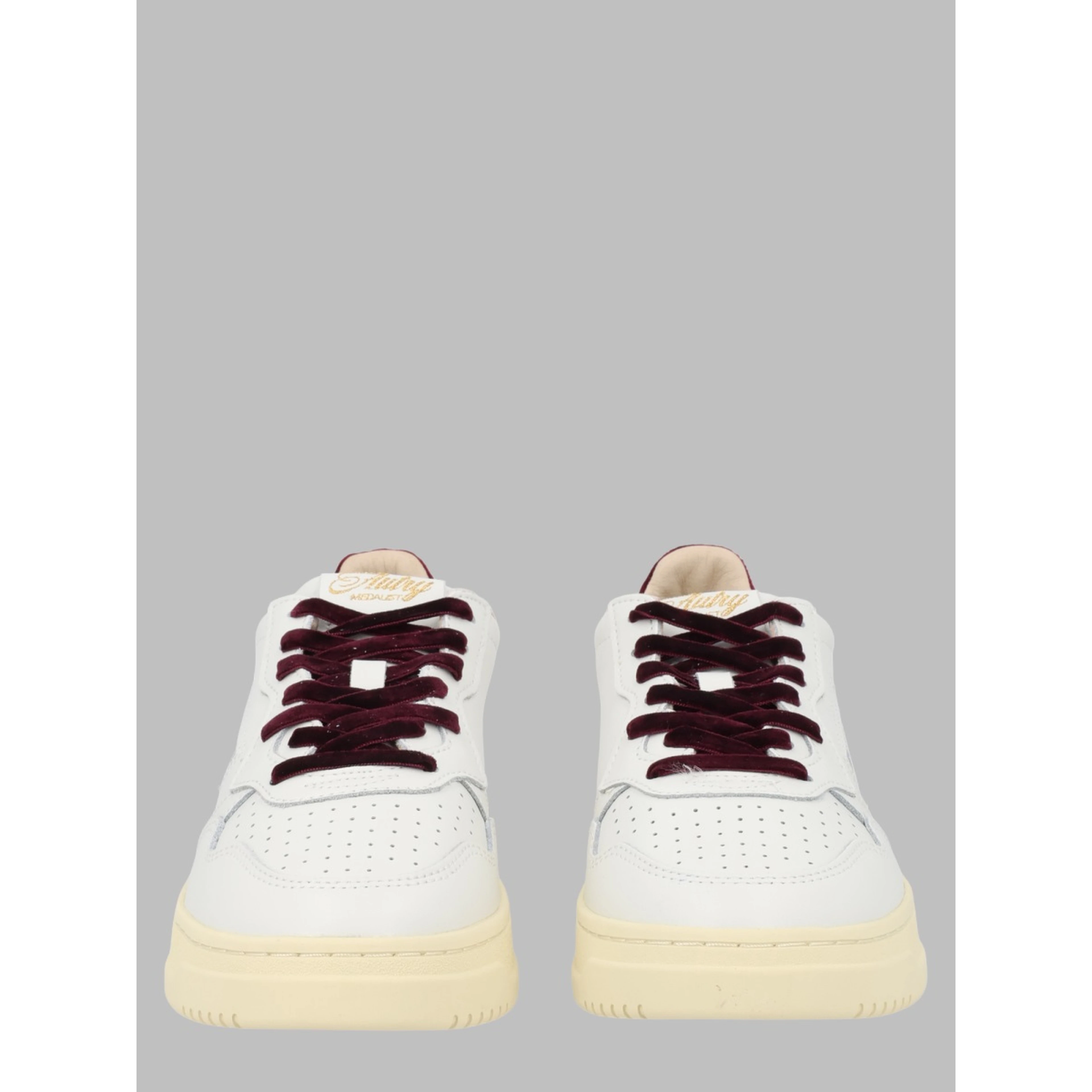 Sneaker "Medalist Low"