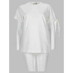 t-shirt con manica annodata