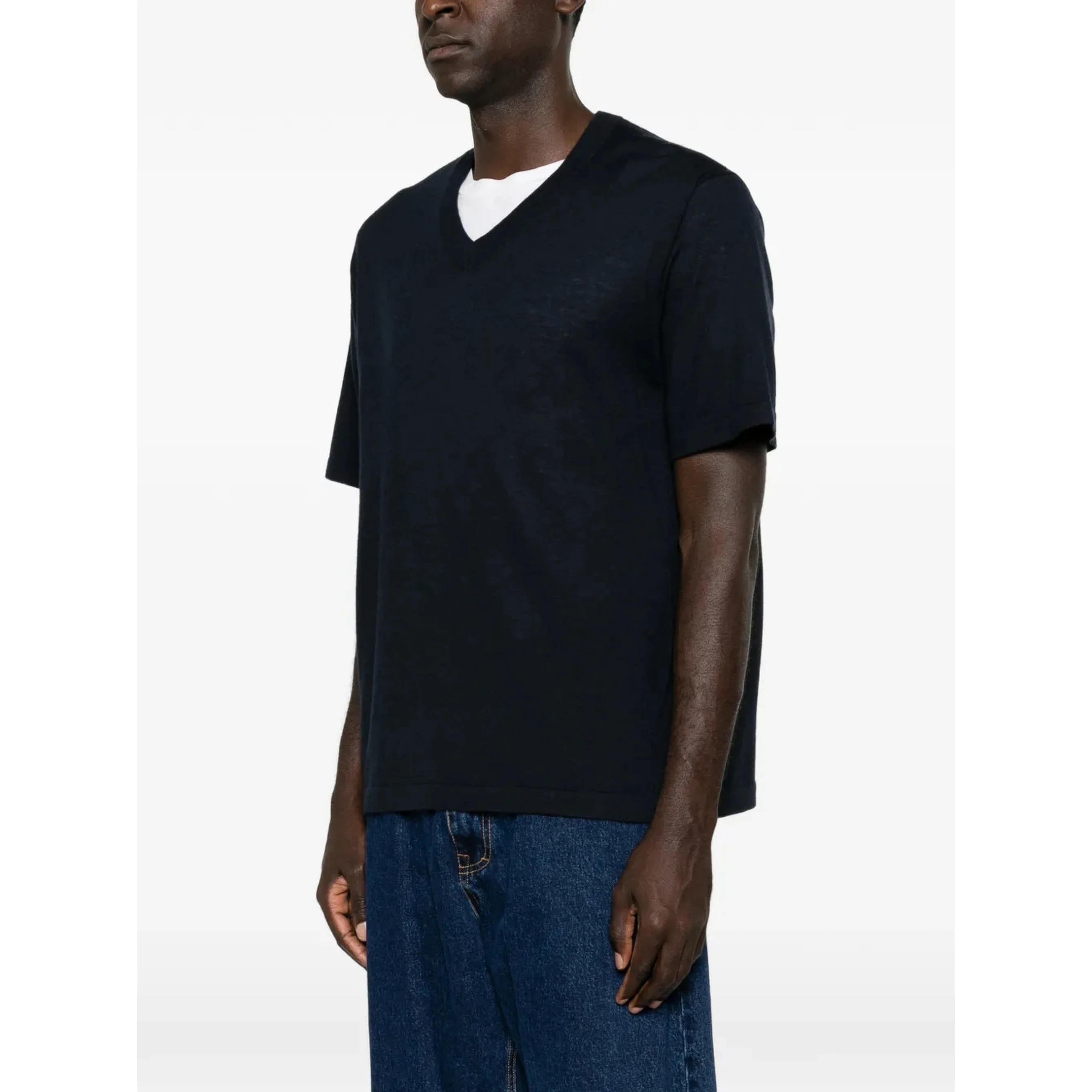 LISA YANG T-shirts and Polos