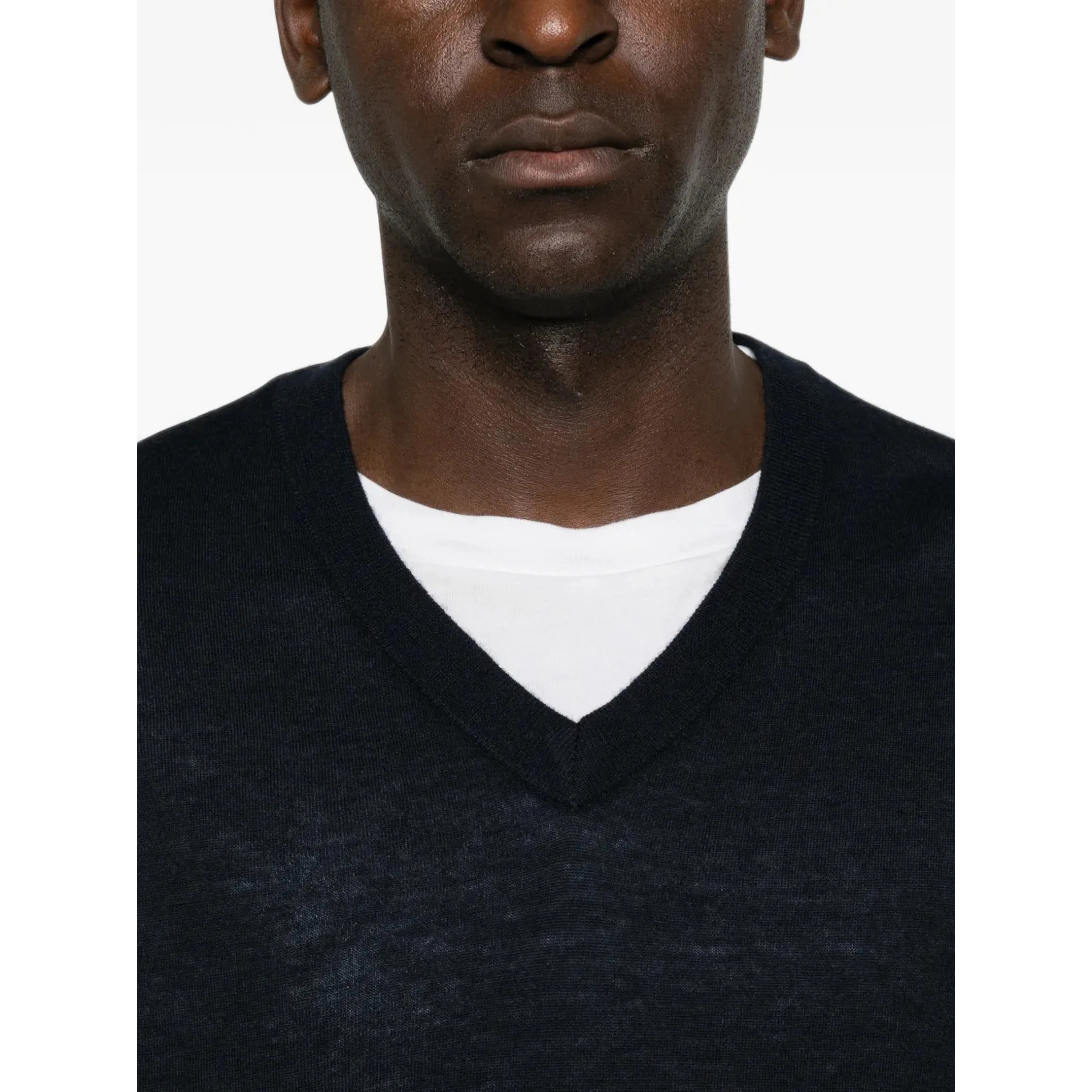 LISA YANG T-shirts and Polos