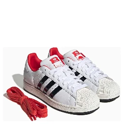 Adidas Sneakers