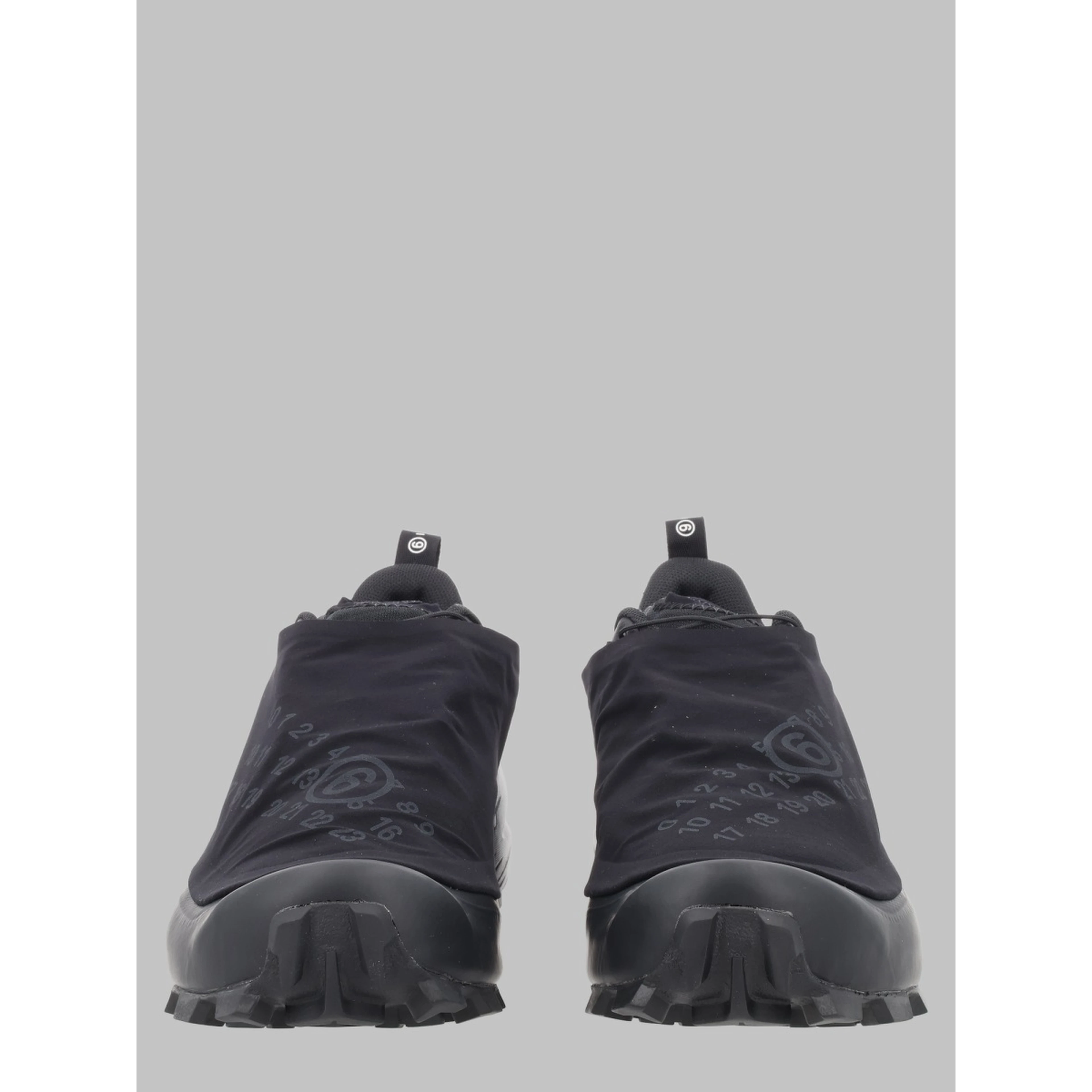 SNEAKER "CROSS DUST MM6 MAISON MARGIELA X SALOMON"