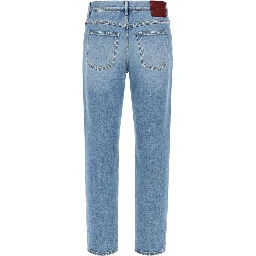 JEANS IN DENIM