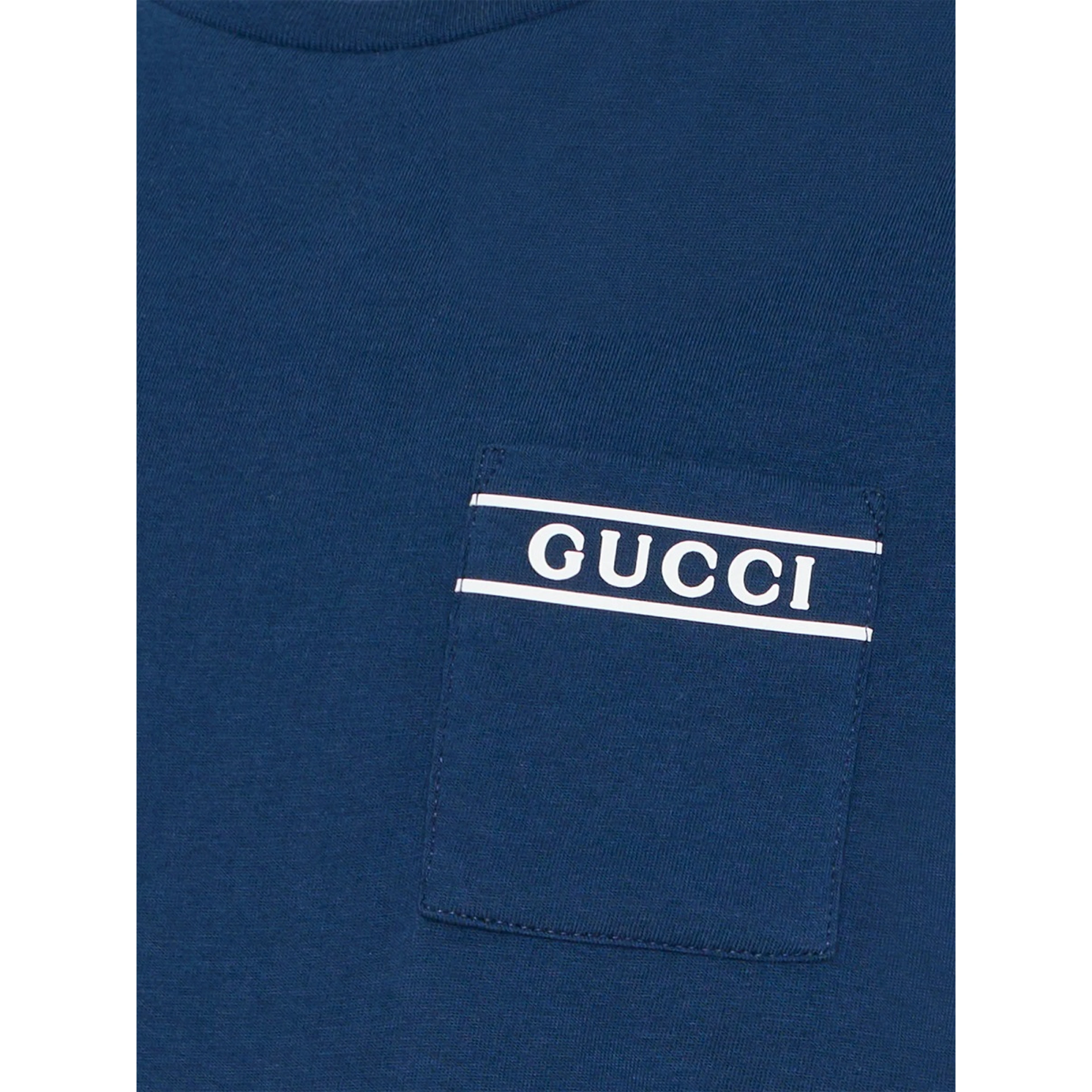 T-SHIRT WITH LOGO